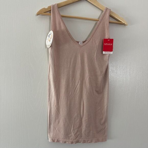 Spanx Womens Laidback Layers Pink‎ V-Neck Soft Tank Top Size Large NWT - Picture 1 of 7